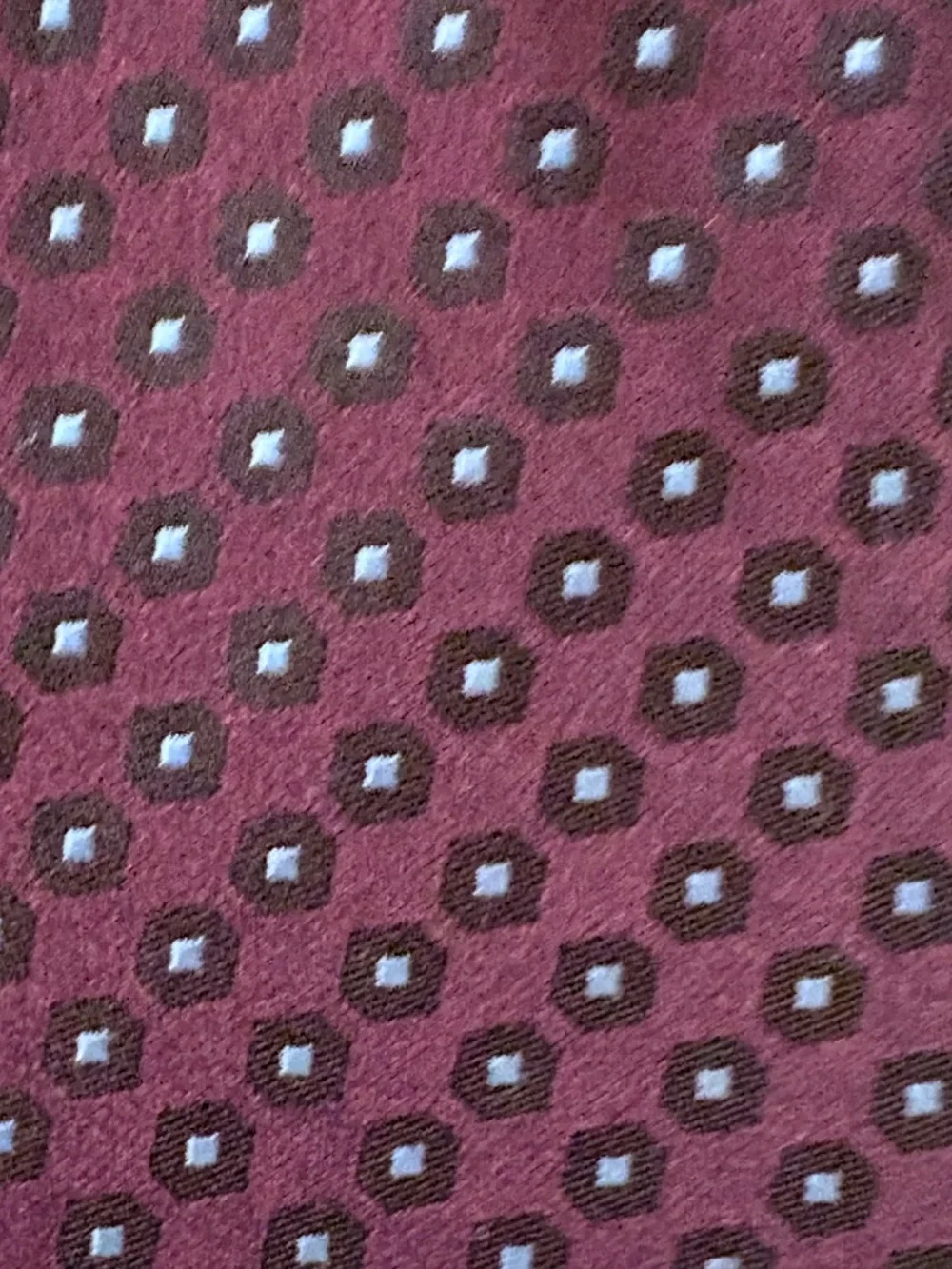 Calvin Klein Burgundy Silk Necktie Classic 3.5” Geometric Dotted Print Tie